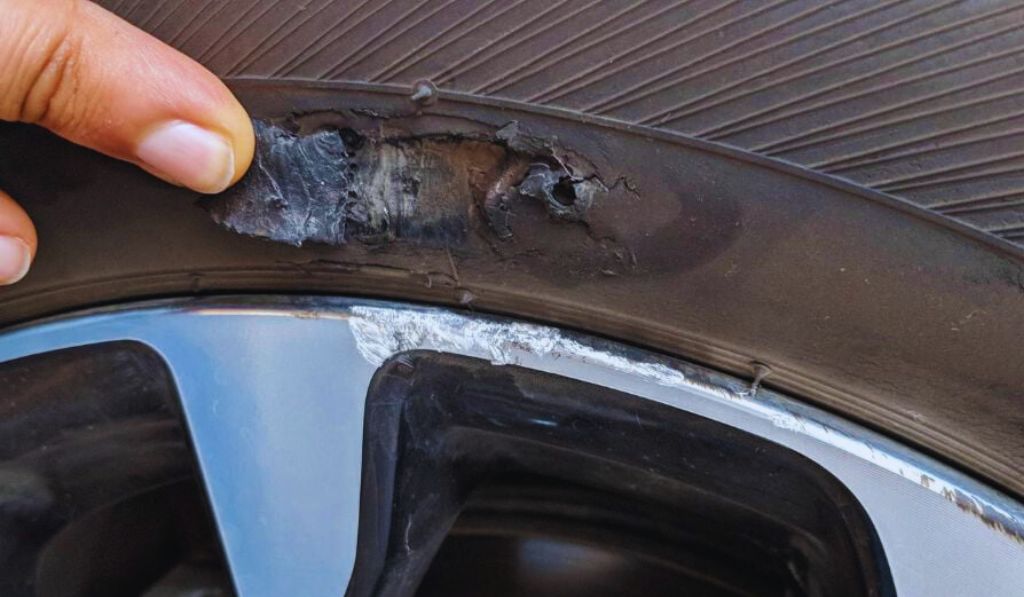 Assessing Sidewall Damage Severity